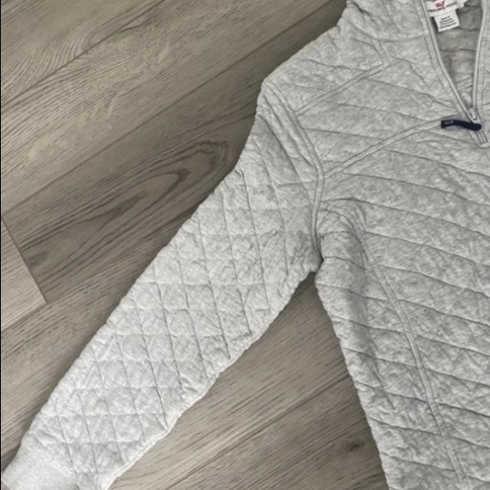 Vineyard Vines Gray Pullover. Size Medium. Never … - image 4